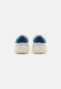 ECCO Tray Gradient - Golfschoenen - White/Blue Depths/Caribbean -Schoenen Verkoop 2eb9b68a94a94de7a0e6f2dd8dd362cf