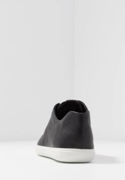 ECCO Simpil - Sneakers Laag - Black -Schoenen Verkoop 2f612cecc0bd4a6bbe5e8782f587dce1