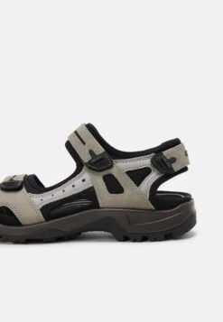 ECCO Offroad - Outdoorsandalen - Vetiver/Wild Dove -Schoenen Verkoop 45f64f9c7ef145bcbd22c933ead1ef6f