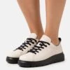 ECCO Sneakers Laag - Limestone -Schoenen Verkoop 4be492ce181e4a04a5bee6a7a028216a