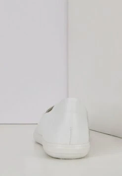 ECCO Simpil - Instappers - White -Schoenen Verkoop 7b450422eb9244f4bf5eed500ac12db2