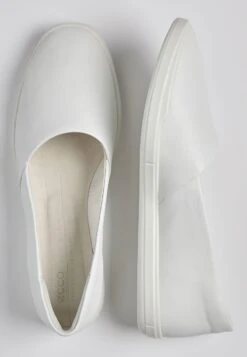 ECCO Simpil - Instappers - White -Schoenen Verkoop 8a0ca504d76b46108eeb5071db631a19