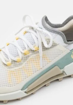 ECCO Biom 2.1 X Country - Instappers - Bright White/Ice Flower -Schoenen Verkoop ed4ed96fb05e4558aa4a06878d220b69