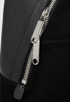 Textureblock Full - Rugzak - Black 17 Textureblock Full - Rugzak - Black -Schoenen Verkoop fc1fd6f916894982aa466fa8dfa92b35